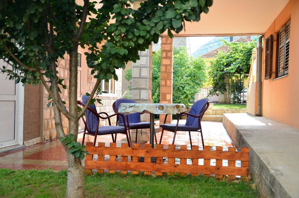Apartments Leo Trebinje Bilik gambar