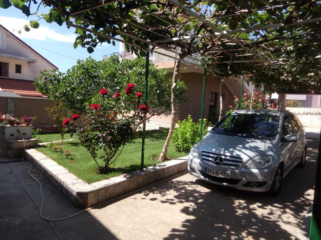 Apartments Leo Trebinje Luaran gambar